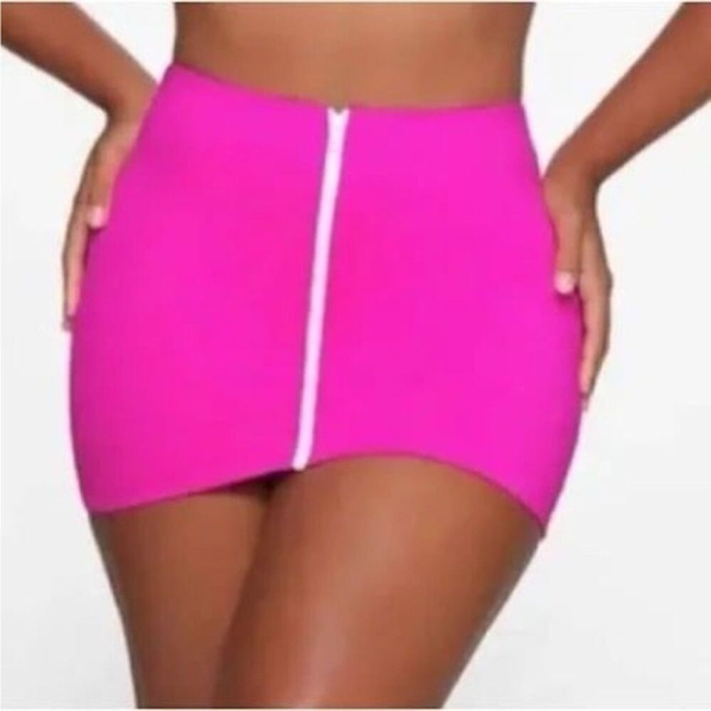 Skims Sporty Zipper Swim Mini Skirt Hibiscus Pink NEW NWT XXS